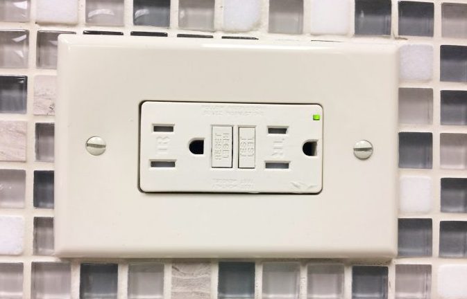 repairman-app-GFCI-Outlet